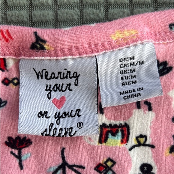 Pink llama print PJs - Picture 4 of 6